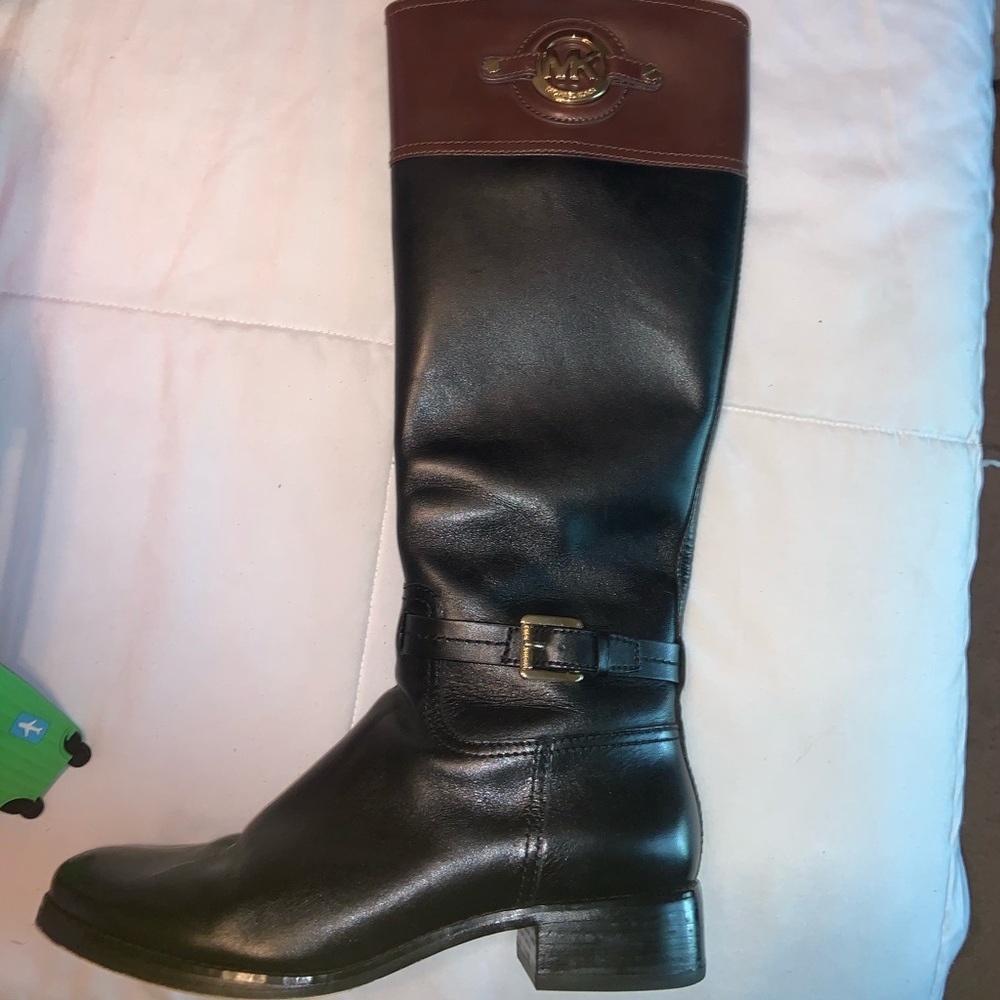 Michael Kors winter boots